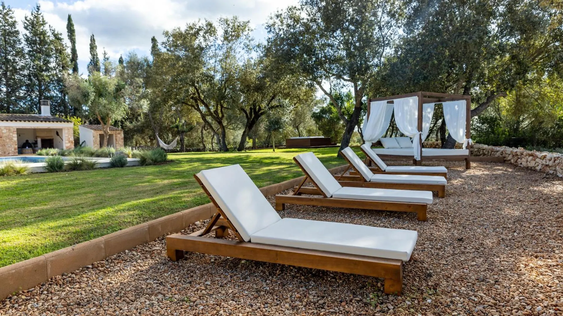 Es Mirador De Vernissa Jacuzzi, Sauna Y Piscina Santa Margalida